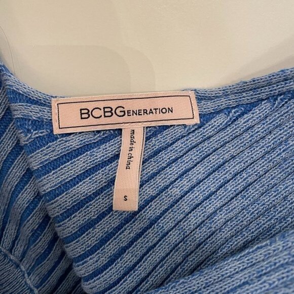 Bcbgeneration Blue Knit Top - Picture 3 of 3